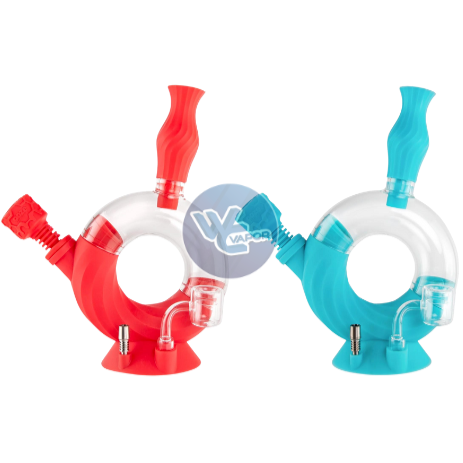 The Ooze Ozone Water Pipe Nectar Collector is a 4-in-1 product that's perfect for bongs, dab rigs, and on-the-go smoking. Includes Armor Bowl and thermal quartz banger for versatile use.